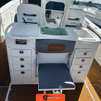 2008 Everglades 350 CC – NO RESERVE PRICE