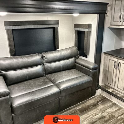 2023 Keystone RV Avalanche 360FL – NO RESERVE